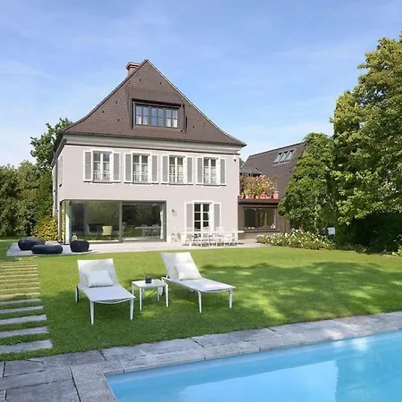 House With Private Pool And Garden * Munich